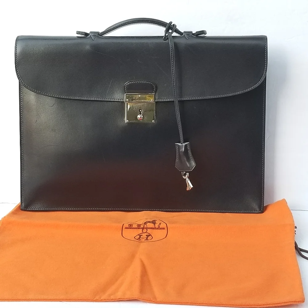 Hermès Paris Sac à dépêches briefcase in dark Navy box leather Vintage
